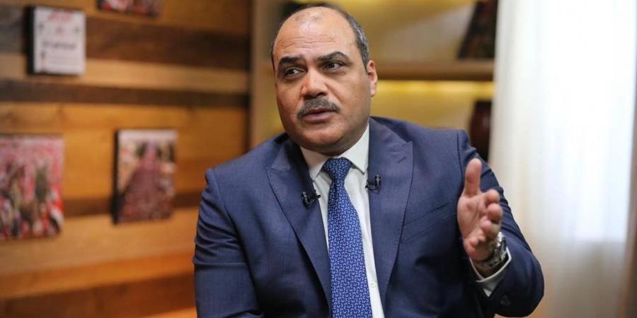 محمد الباز يطالب بتعديل الدستور وإعادة النظر في مدة الرئيس.. فيديو - لايف نيوز