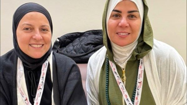 بصورة من المطار .. مفيدة شيحة ودعاء فاروق تستعدان لـ الحج بصورة من المطار .. مفيدة شيحة ودعاء فاروق تستعدان لـ الحج