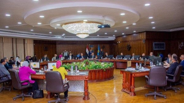 ترقية 32 عضوا بهيئة التدريس وتعيين 2 مدرسين بجامعة طنطا ترقية 32 عضوا بهيئة التدريس وتعيين 2 مدرسين بجامعة طنطا