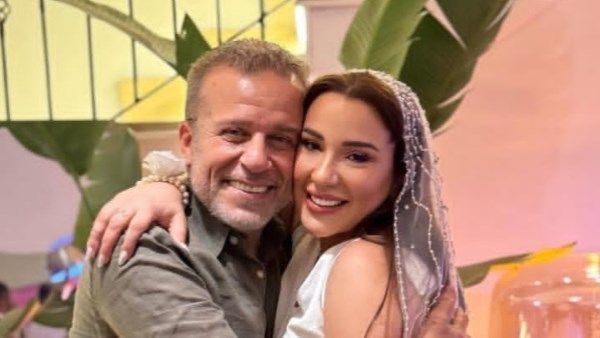 نفسي يكون حنين عليها.. شريف منير يُوجّه رسالة مؤثرة لزوج ابنته «أسما» نفسي يكون حنين عليها.. شريف منير يُوجّه رسالة مؤثرة لزوج ابنته «أسما»