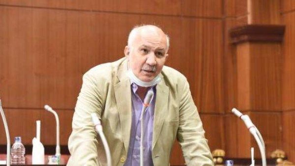 رئيس حزب التجمع: تقسيم الدوائر الانتخابية ضروري بسبب الزيادة السكانية رئيس حزب التجمع: تقسيم الدوائر الانتخابية ضروري بسبب الزيادة السكانية