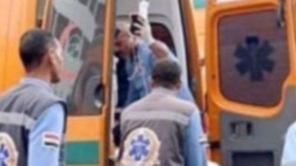إصابة 6 أشخاص فى حادث انقلاب سيارة ملاكى بالطريق الصحراوى الغربى أسوان ـ القاهرة إصابة 6 أشخاص فى حادث انقلاب سيارة ملاكى بالطريق الصحراوى الغربى أسوان ـ القاهرة