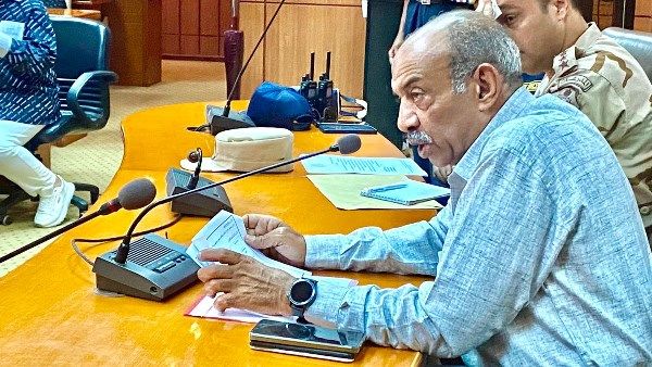 محافظ بورسعيد يناقش استعدادات المحافظة لامتحانات الثانوية العامة |صور محافظ بورسعيد يناقش استعدادات المحافظة لامتحانات الثانوية العامة |صور