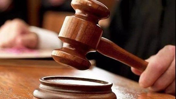 بعد تصالح أهل المريضة.. إخلاء سبيل طبيب قوص من النيابة بقنا بعد تصالح أهل المريضة.. إخلاء سبيل طبيب قوص من النيابة بقنا