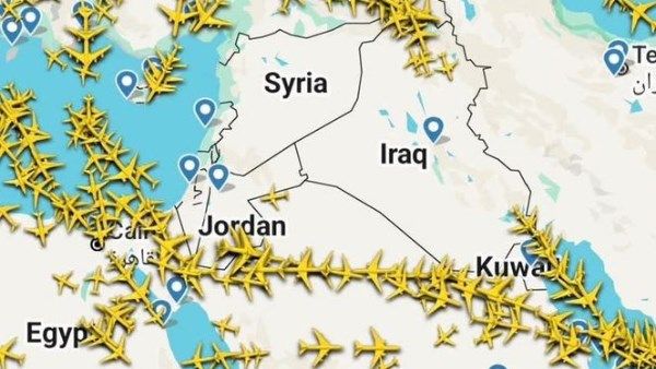 يعمل بشكل طبيعي.. وزارة الطيران: المجال الجوي المصري آمن يعمل بشكل طبيعي.. وزارة الطيران: المجال الجوي المصري آمن