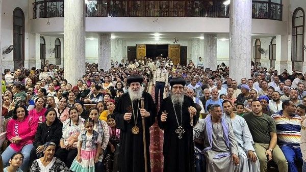 احتفالات عيد أباهور البهجوري في كنيسته بسوادة.. صور احتفالات عيد أباهور البهجوري في كنيسته بسوادة.. صور