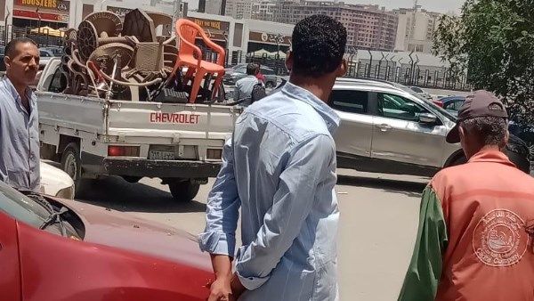 منال عوض: مرور ميداني مفاجئ لقطاع التفتيش على حي المعادي وغلق وتشميع عدد من المحال غير المرخصة منال عوض: مرور ميداني مفاجئ لقطاع التفتيش على حي المعادي وغلق وتشميع عدد من المحال غير المرخصة