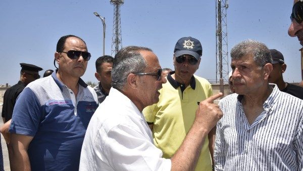 محافظ بورسعيد يتابع ميدانيًا انطلاق أعمال تطوير منطقة الصفوة محافظ بورسعيد يتابع ميدانيًا انطلاق أعمال تطوير منطقة الصفوة
