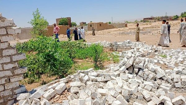 إزالة 15 حالة تعدٍ على الأراضي الزراعية في الأقصر إزالة 15 حالة تعدٍ على الأراضي الزراعية في الأقصر