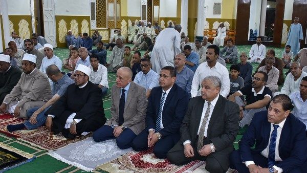 محافظ الأقصر يشارك في احتفالات أوقاف الأقصر بمناسبة العام الهجري الجديد محافظ الأقصر يشارك في احتفالات أوقاف الأقصر بمناسبة العام الهجري الجديد