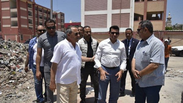 وزير الرياضة ومحافظ بورسعيد يتفقدان أرض مركز شباب الاستاد| صور وزير الرياضة ومحافظ بورسعيد يتفقدان أرض مركز شباب الاستاد| صور