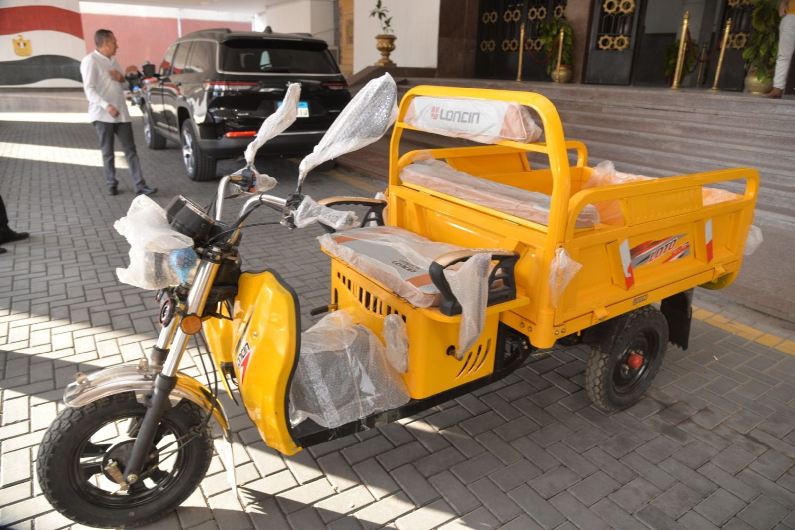 16d3e93198.jpg