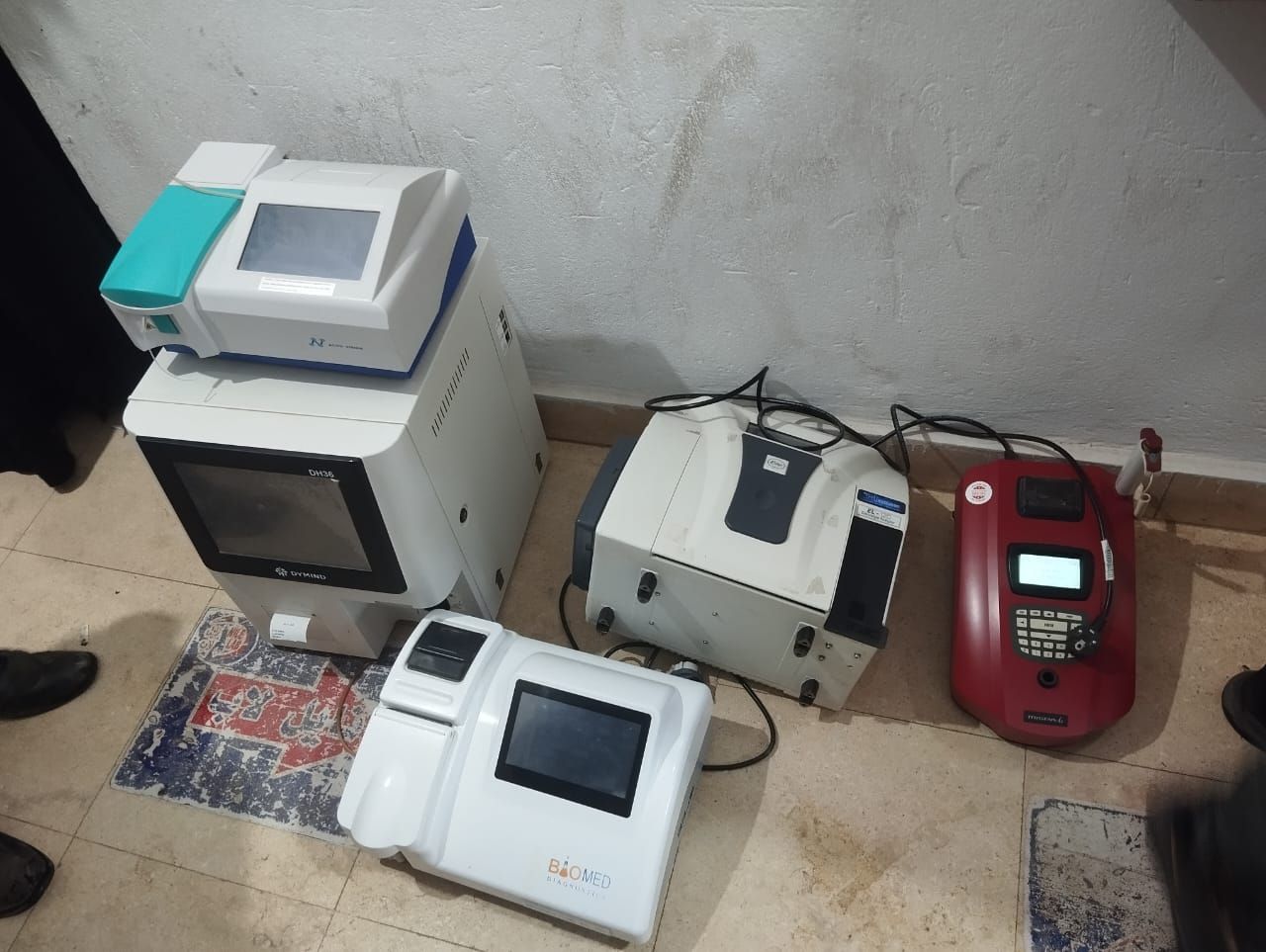 89c69c64a8.jpg