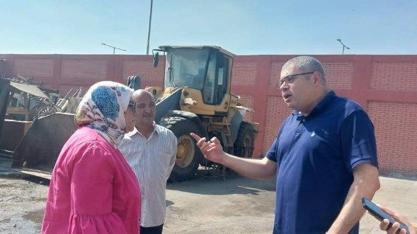 سكرتير مساعد بورسعيد يتابع موقف معدات الضواحي لتكثيف أعمال النظافة | صور سكرتير مساعد بورسعيد يتابع موقف معدات الضواحي لتكثيف أعمال النظافة | صور