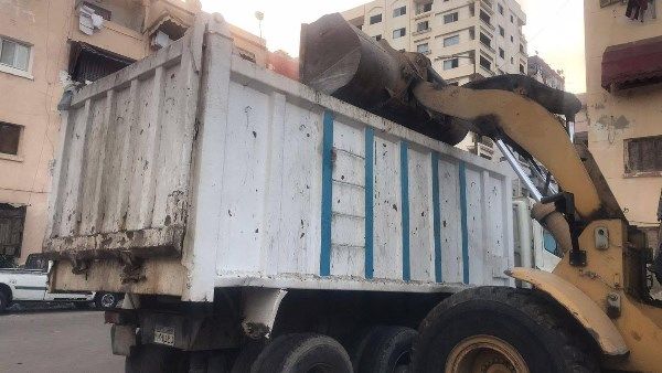 مناخ بورسعيد يواصل حملات النظافة المكثفة بمختلف مناطق الحي