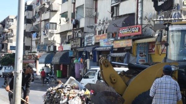 سكرتير عام بورسعيد ورئيس حي الزهور يترأسان حملة واسعة على النظافة سكرتير عام بورسعيد ورئيس حي الزهور يترأسان حملة واسعة على النظافة