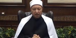 هل الصلاة بسرعة باطلة؟ .. دار الإفتاء توضح - لايف نيوز