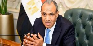 وزير الخارجية يؤكد لنظيره الإيراني أهمية عدم المساس بسيادة الدول العربية - لايف نيوز