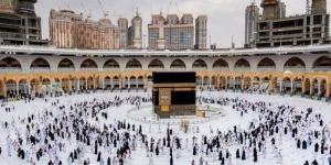 السياحة تصدر تعليمات مشددة لـ الشركات المنفذة لبرامج العمرة - لايف نيوز