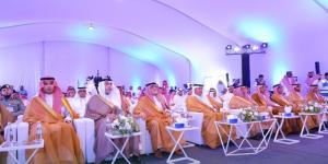 الجاسر يضع حجر الأساس للممر اللوجستي الرابط بين ميناء جدة الإسلامي والمنطقة اللوجستية بالخمرة - لايف نيوز