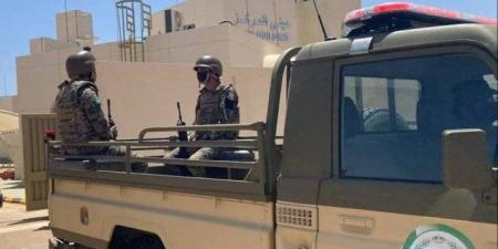 القبض على مخالفَيْن لتهريبهما (35) كجم من القات بـفيفا - لايف نيوز