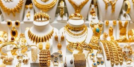 تراجع بقيمة 800 جنيه في ساعات.. الجنيه الذهب ينهار وعيار 21 مفاجأة - لايف نيوز