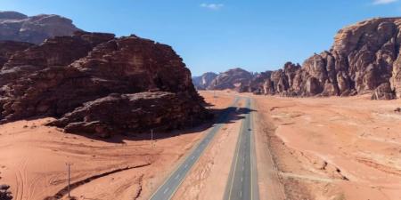 طريق (تبوك/ حقل) مشروع إستراتيجي لتعزيز السياحة على ساحل خليج العقبة - لايف نيوز