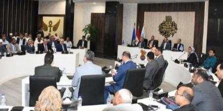 أسوان في 24 ساعة.. مؤتمر موسع لمواجهة الإدمان ومتابعة لامتحانات الثانوية العامة والأزهرية - لايف نيوز