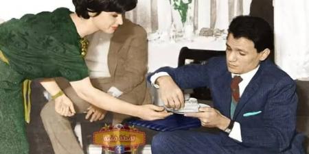 في ذكري سعاد حسني وعبد الحليم حافظ .. جمعها الحب والموت ومدينة الضباب - لايف نيوز