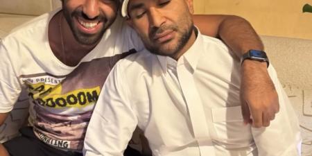 أول ظهور لـ أحمد سعد بعد تعرضه وأسرته لحادث سير - لايف نيوز