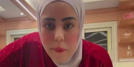 البلوجر أم مكة تتهم أشخاصًا بالإعتداء عليها في شبرا الخيمة - لايف نيوز