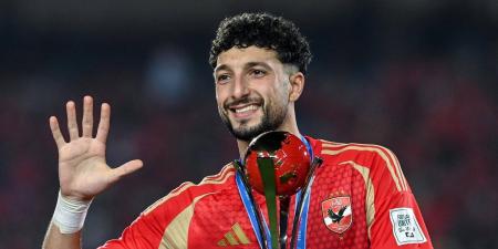 إعلامي: الأهلي يريد 10 ملايين دولار لبيع وسام أبو علي .. ومصطفى محمد البديل - لايف نيوز