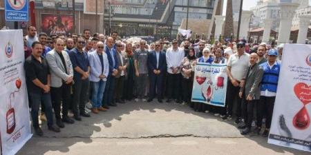 وزير الإسكان يتابع المشروعات التنموية بمدينة العاشر من رمضان - لايف نيوز