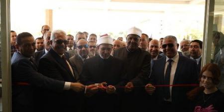 عباس شومان ورئيس جامعة الأزهر يفتتحان مباني جديدة بطب أسيوط - لايف نيوز