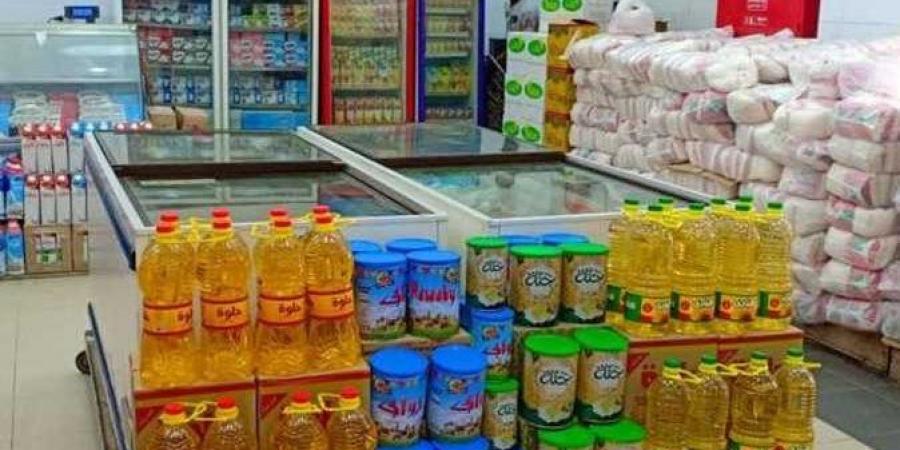 أسعار السلع اليوم .. انخفاض الأرز والزيت وارتفاع السكر والفول أول أيام العيد - لايف نيوز
