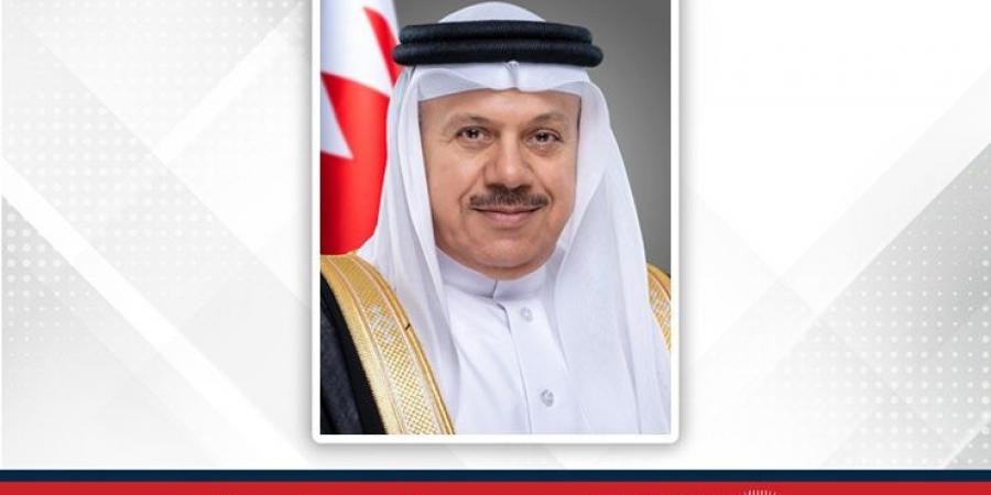 وزير الخارجية يتلقى اتصالا هاتفيا من وزير الدولة لشؤون الشرق الأوسط وشمال أفريقيا في المملكة المتحدة - لايف نيوز