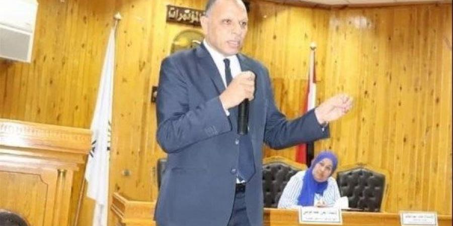رئيس عام امتحانات الثانوية العامة : اللجان هادئة ومنضبطة اليوم و"التأمينات مشددة" - لايف نيوز