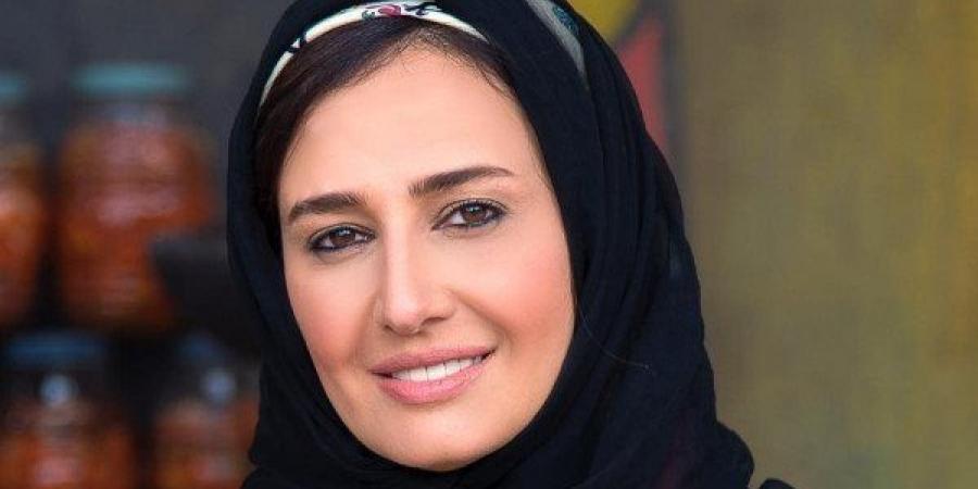 الفتنة بتيجي لأي حد وربنا يقويها  .. عبير الشرقاوي توجه رسالة لحلا شيحة - لايف نيوز