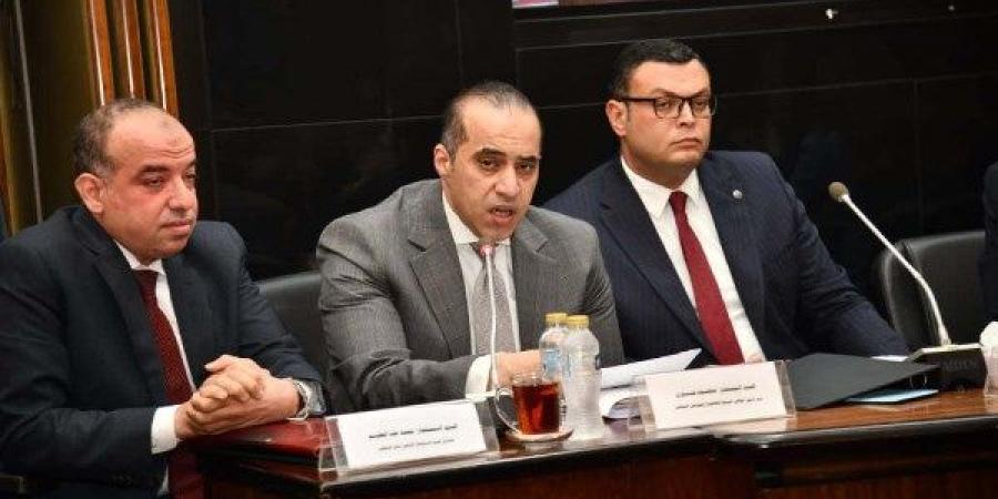 محمود فوزي: 7 سنوات مدة كافية لإخلاء شقق الإيجار القديم.. والجميع رابح في مشروع القانون - لايف نيوز