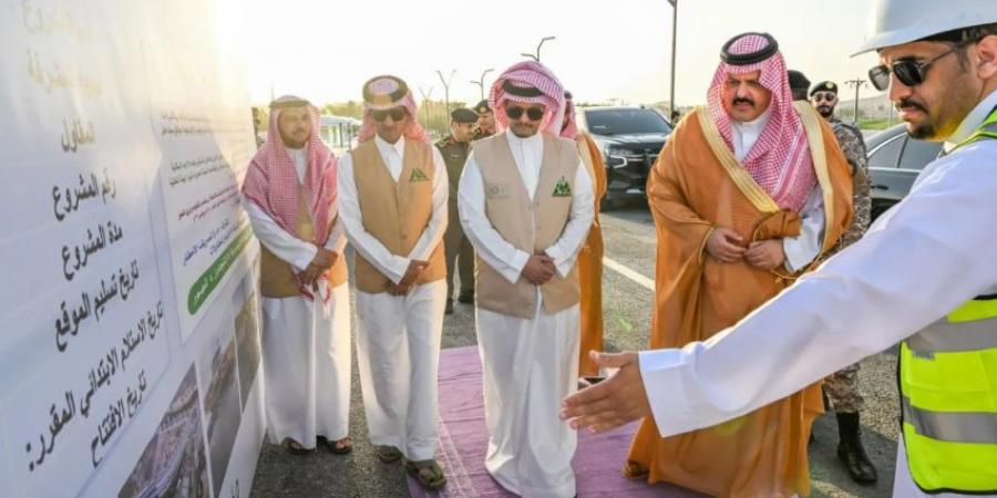 أمير منطقة حائل يفتتح مشروع جسر السمراء - لايف نيوز