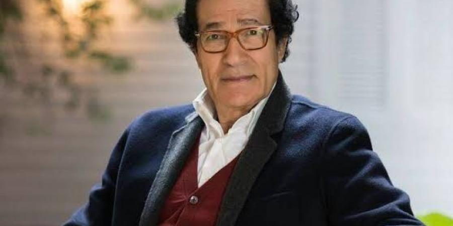 فاروق حسني: مبارك طلب مني افتتاح معرض الكتاب يوم 29 يناير والناس في الشارع - لايف نيوز