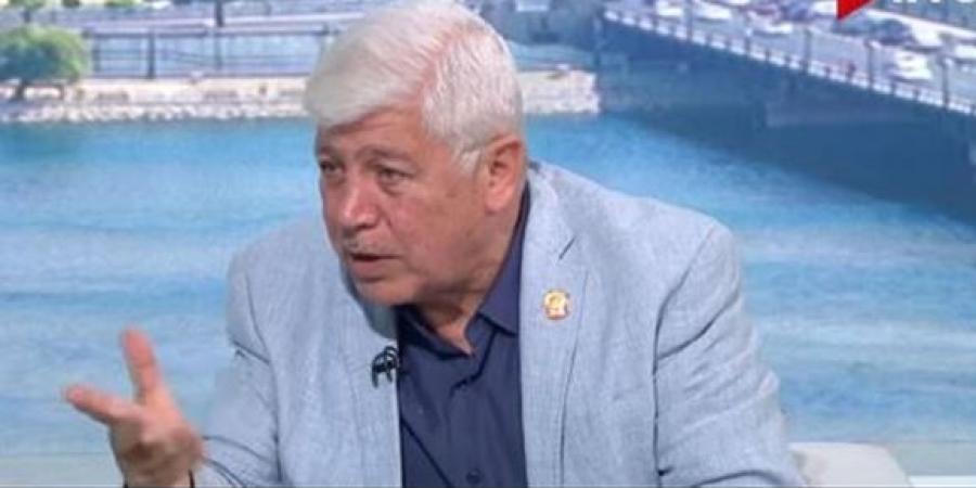 الغباري: صورايخ إيران تضرب مساحات.. وطائرات إسرائيل تضرب أهدافا - لايف نيوز