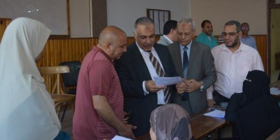 نائب رئيس جامعة الأزهر يتفقد سير أعمال الامتحانات بكلية الدراسات الإسلامية والعربية للبنات بكفر الشيخ - لايف نيوز