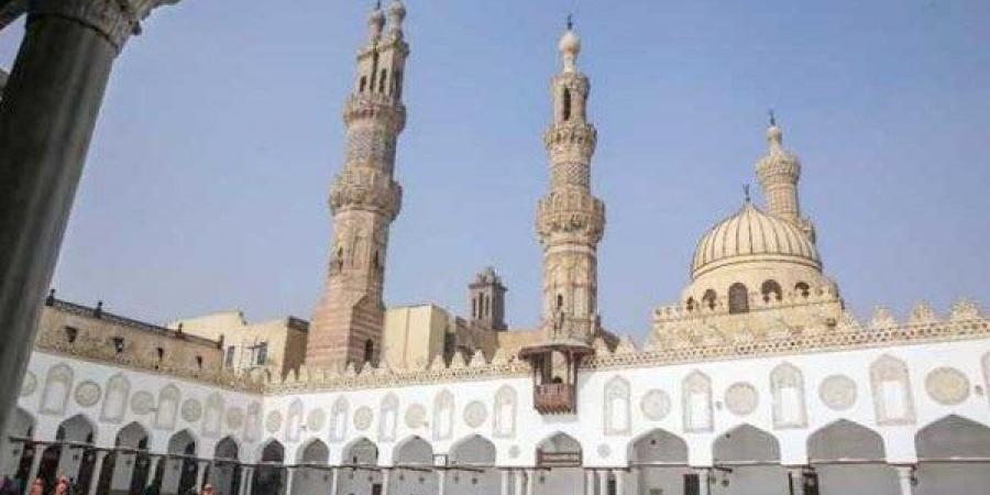 خرافات .. أزهري عن التنجيم والتوقعات - لايف نيوز