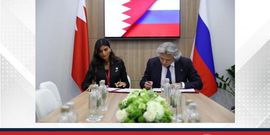 على هامش مشاركة مملكة البحرين كضيف شرف في منتدى سانت بطرسبورغ الاقتصادي الدولي 2025.. هيئة البحرين للسياحةوالمعارض توقّع مذكرة تفاهم مع مجموعة أيروكليب الروسية لتعزيز التعاون في المجال السياحي - لايف نيوز