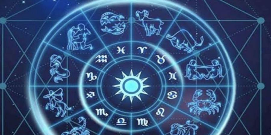 حظك اليوم وتوقعات الأبراج الجمعة 20 يونيو 2025 على الصعيد المهني والعاطفي والصحي - لايف نيوز