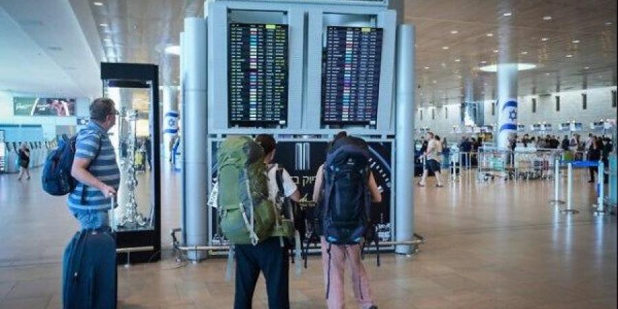 الإحتلال يعلن إجلاء أكثر من 8 آلاف شخص من منازلهم بسب الحرب - لايف نيوز