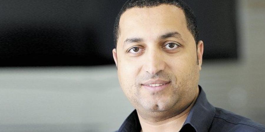 الأهلي في كوكب تاني.. إيهاب الخطيب يوجه رسالة نارية للشامتين في الأحمر - لايف نيوز