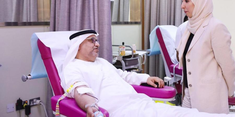 سفارة الإمارات تشارك في حملة للتبرّع بالدم - لايف نيوز
