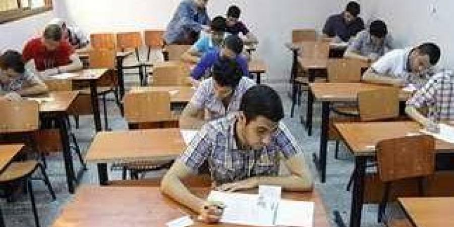 أستاذ بالأزهر يوجه نصيحة لطلاب الثانوية العامة: لا تكتفوا بقراءة الدرس مرة - لايف نيوز